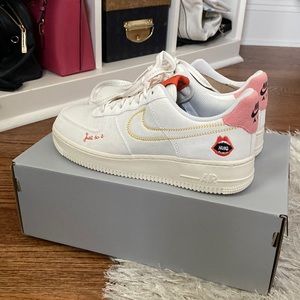 Womens Nike Air Force 1 ‘07 NEW in box